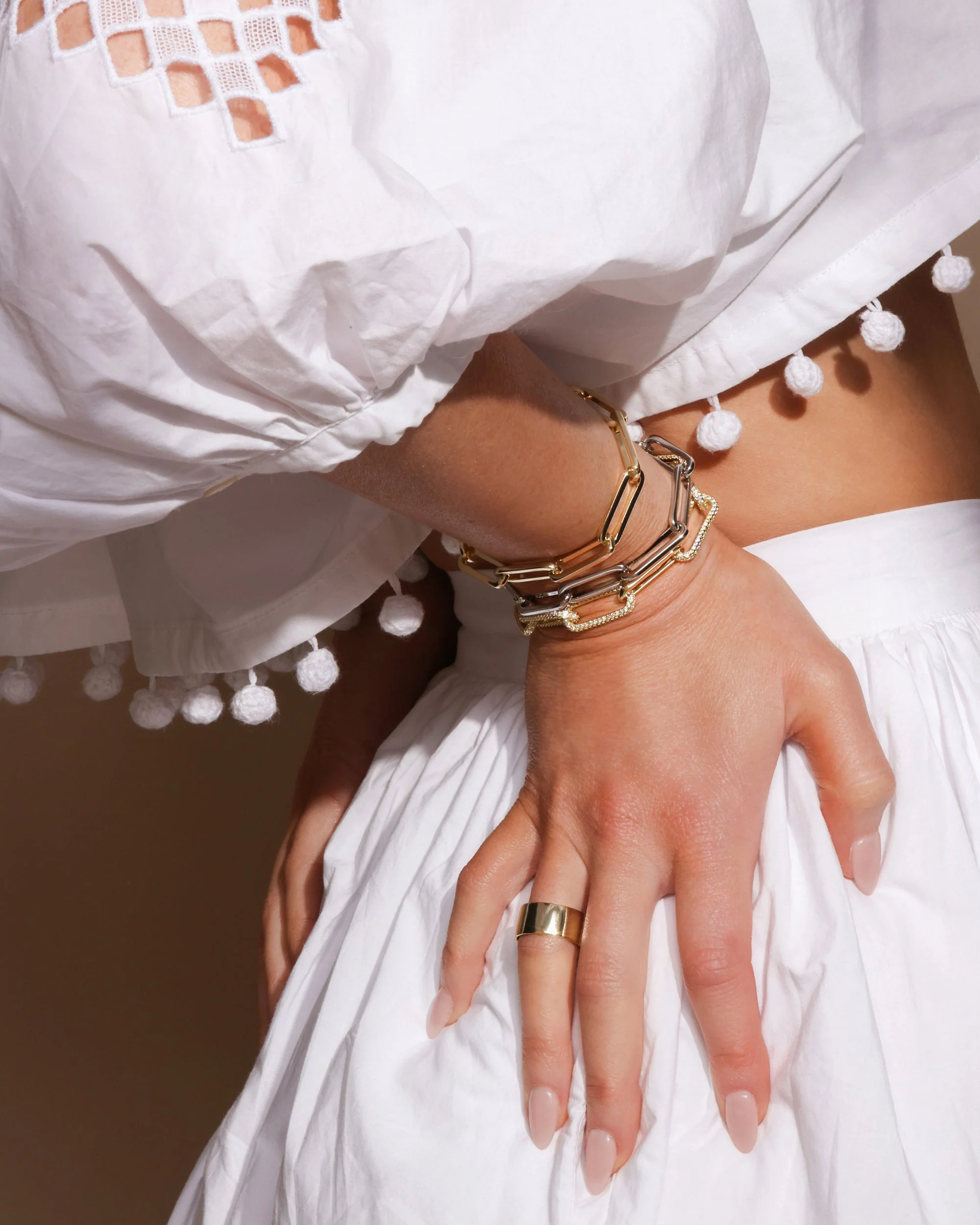 Carrie Pavé Chain Link Bracelet 8mm - Gold|White Diamondettes - Image 5