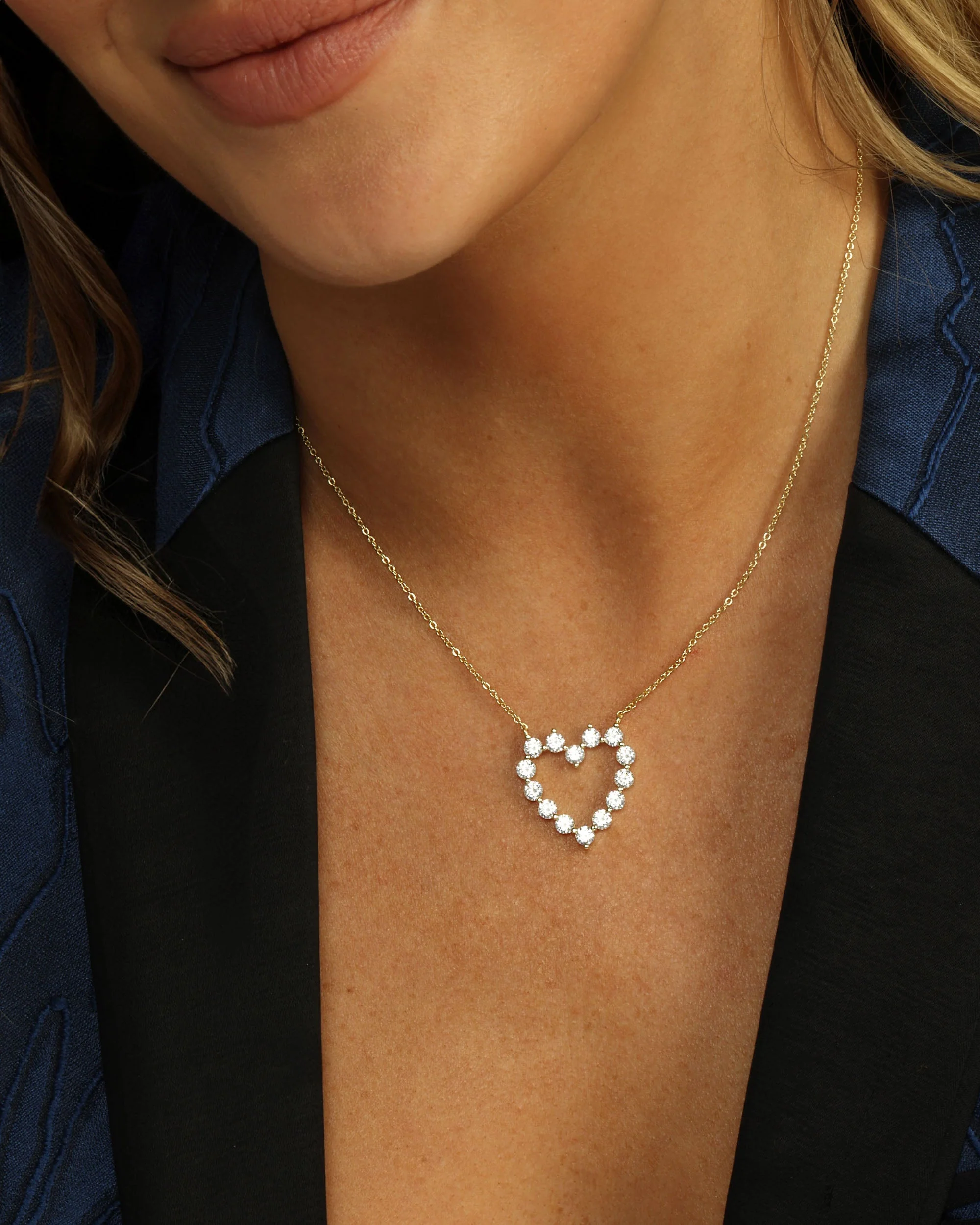 She's an Icon Small Heart Necklace - Gold|White Diamondettes - Image 4